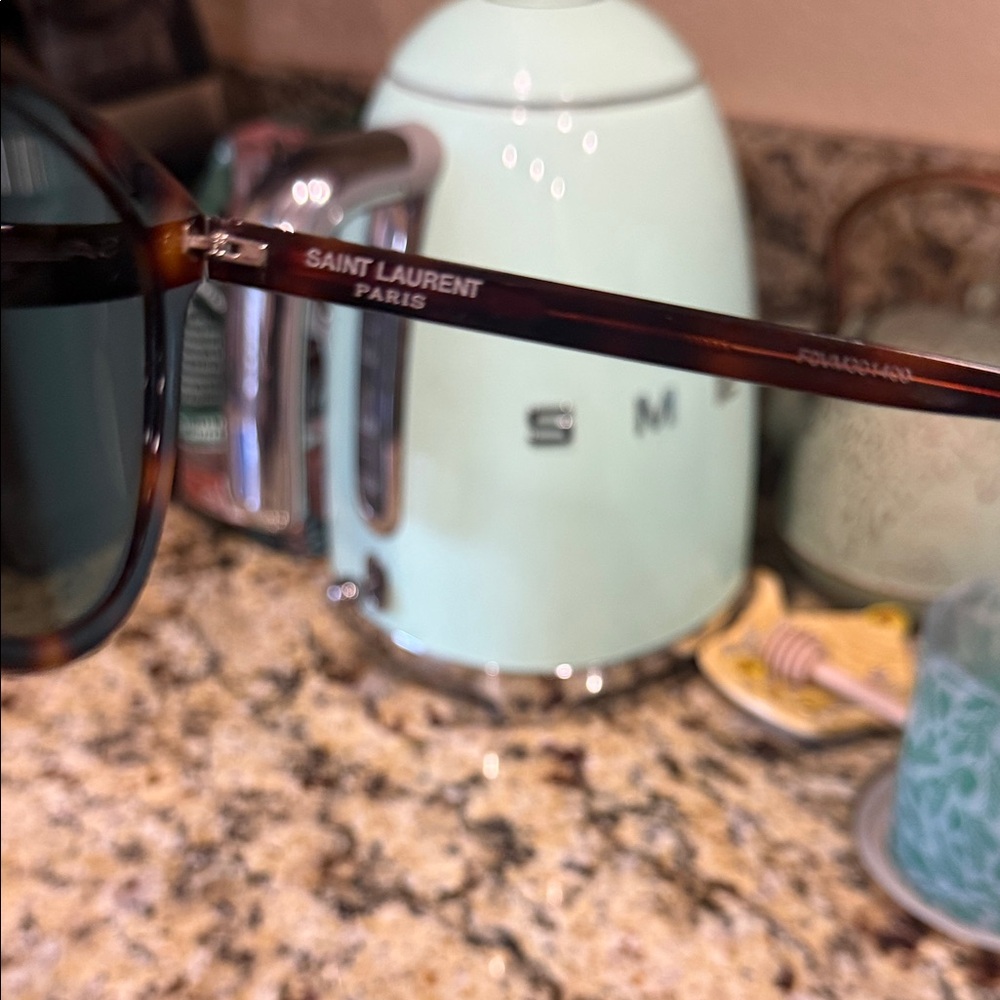 Authentic Saint Laurent Tortoiseshell Brown Sunglasses with Black Case - Picture 7 of 9